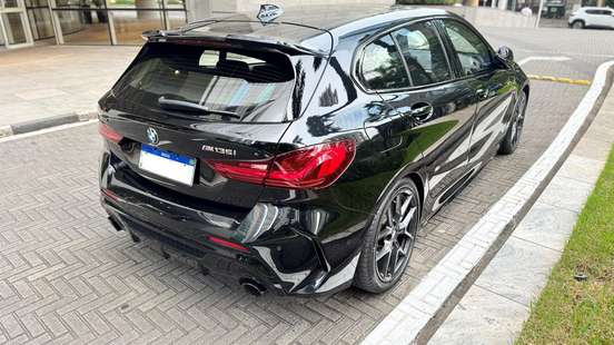 BMW-M 135i-2021