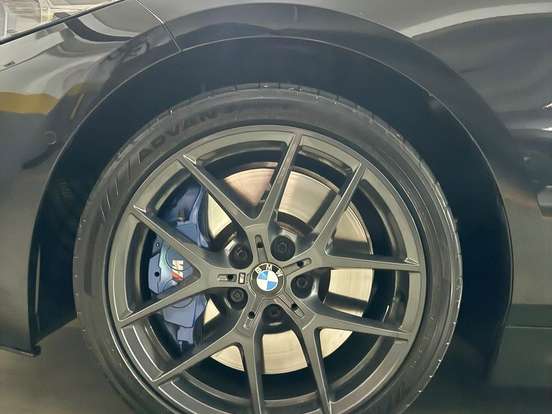 BMW-M 135i-2.0 16V TURBO GASOLINA XDRIVE DARK EDITION AUTOMÁTICO BMW-M 135i-2021