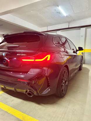 BMW-M 135i-2021