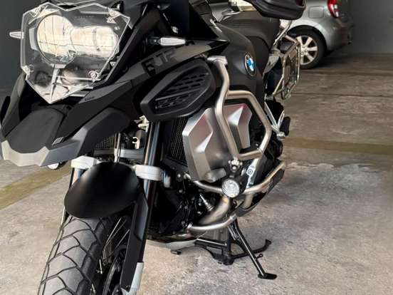 BMW-R 1250 GS ADVENTURE TRIPLE BLACK BMW-R 1250 GS ADVENTURE TRIPLE BLACK-2024
