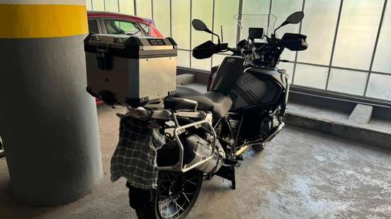 BMW-R 1250 GS ADVENTURE TRIPLE BLACK-2024