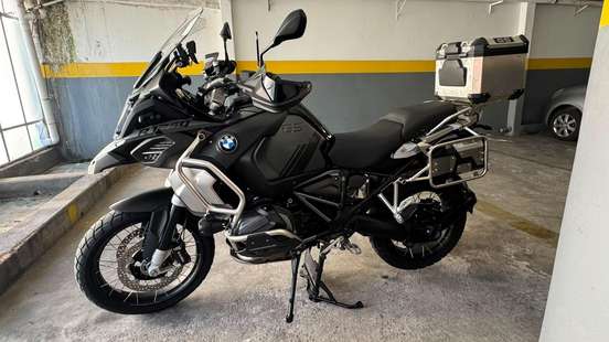 BMW-R 1250 GS ADVENTURE TRIPLE BLACK-2024