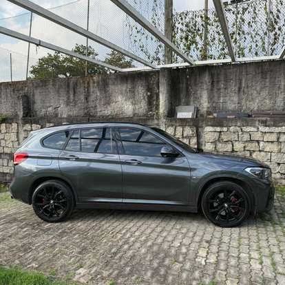 BMW-X1-2022
