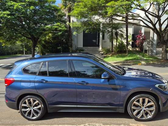 BMW-X1-2.0 16V TURBO ACTIVEFLEX SDRIVE20I X-LINE PLUS 4P AUTOMÁTICO BMW-X1-2022