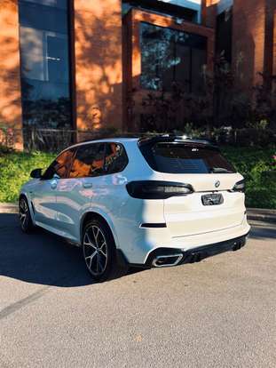 BMW-X5-2022