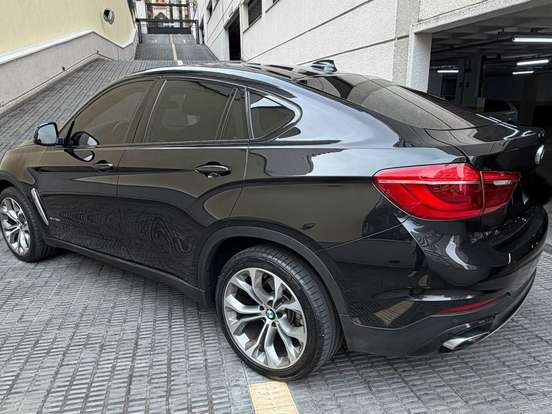 BMW-X6-3.0 35I 4X4 COUPÉ 6 CILINDROS 24V GASOLINA 4P AUTOMÁTICO BMW-X6-2018
