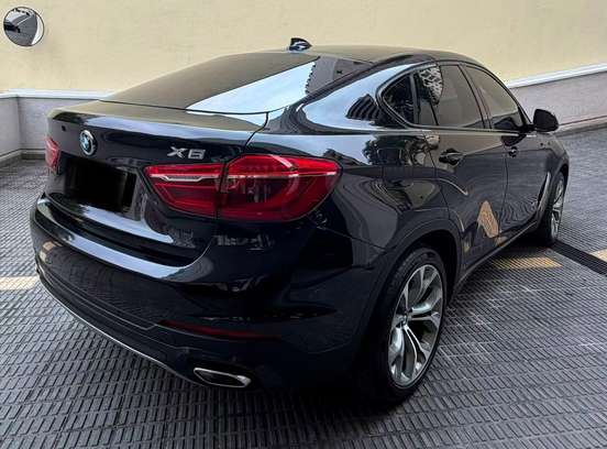 BMW-X6-2018