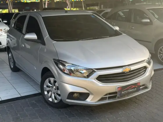 CHEVROLET ONIX 1.0 MPFI JOY 8V FLEX 4P MANUAL CHEVROLET ONIX 1.0 MPFI JOY 8V FLEX 4P MANUAL