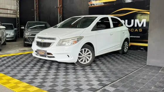 CHEVROLET ONIX 1.0 MPFI LT 8V FLEX 4P MANUAL CHEVROLET ONIX 1.0 MPFI LT 8V FLEX 4P MANUAL