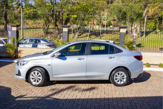 CHEVROLET-ONIX-2022