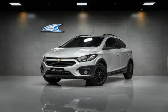 CHEVROLET ONIX 1.4 MPFI ACTIV 8V FLEX 4P AUTOMÁTICO
