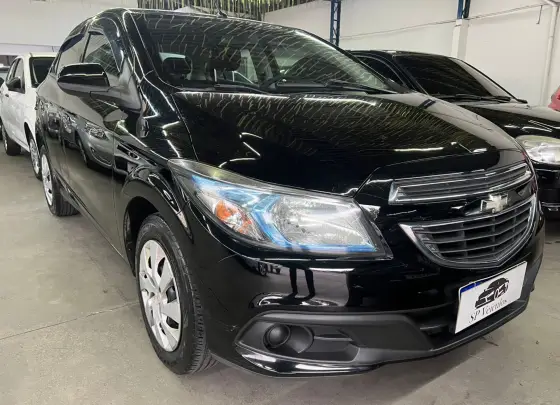 CHEVROLET ONIX 1.4 MPFI LT 8V FLEX 4P MANUAL CHEVROLET ONIX 1.4 MPFI LT 8V FLEX 4P MANUAL