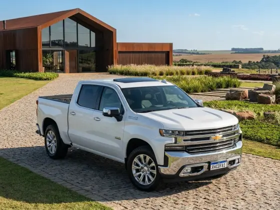 CHEVROLET SILVERADO 3.0 V6 DURAMAX DIESEL 1500 LTZ 4WD AUTOMÁTICO CHEVROLET SILVERADO 3.0 V6 DURAMAX DIESEL 1500 LTZ 4WD AUTOMÁTICO