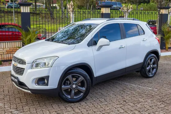 CHEVROLET TRACKER 1.8 MPFI LTZ 4X2 16V FLEX 4P AUTOMÁTICO