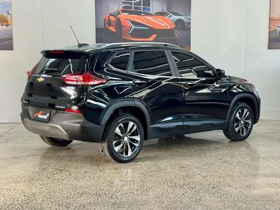 CHEVROLET-TRACKER-2023