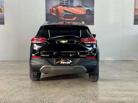CHEVROLET-TRACKER-2023