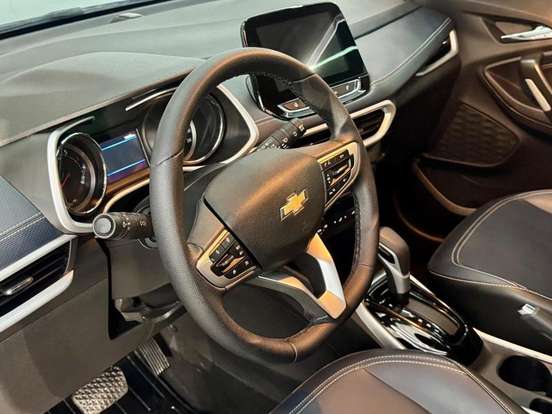 CHEVROLET-TRACKER-2023