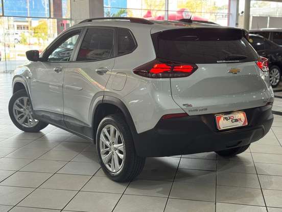CHEVROLET-TRACKER-2022
