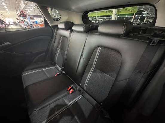 CHEVROLET-TRACKER-2022