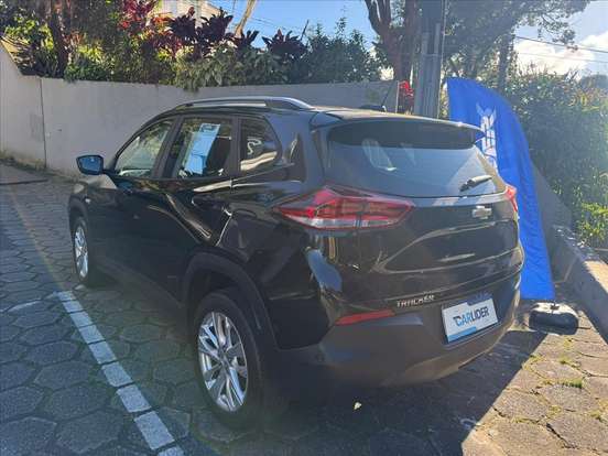 CHEVROLET-TRACKER-2020