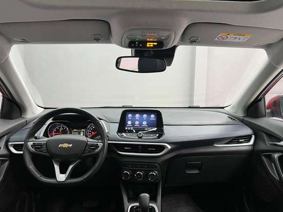 CHEVROLET-TRACKER-2023