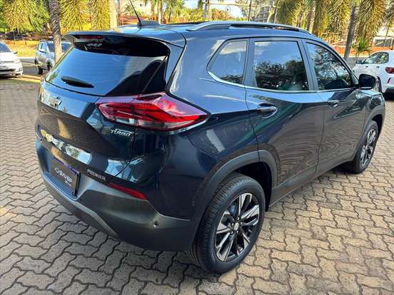 CHEVROLET-TRACKER-2023