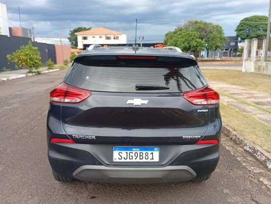 CHEVROLET-TRACKER-2023