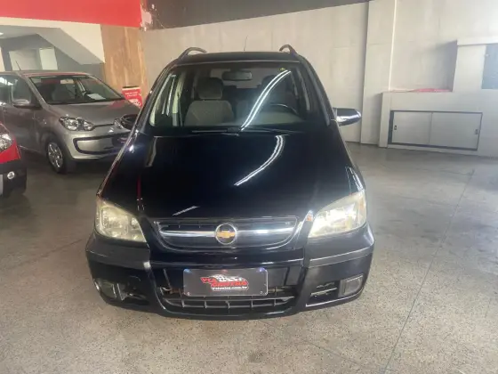 CHEVROLET ZAFIRA 2.0 MPFI ELEGANCE 8V FLEX 4P AUTOMÁTICO CHEVROLET ZAFIRA 2.0 MPFI ELEGANCE 8V FLEX 4P AUTOMÁTICO