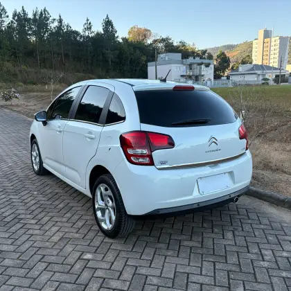 CITROËN C3 1.6 EXCLUSIVE 16V FLEX 4P AUTOMÁTICO
