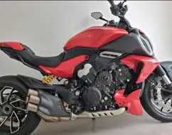 DUCATI DIAVEL V4 DUCATI DIAVEL V4