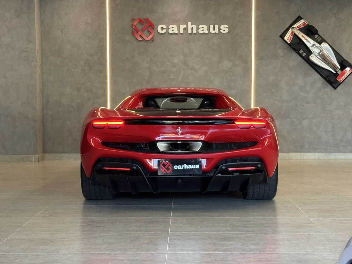 Ferrari 296 GTB — foto 5