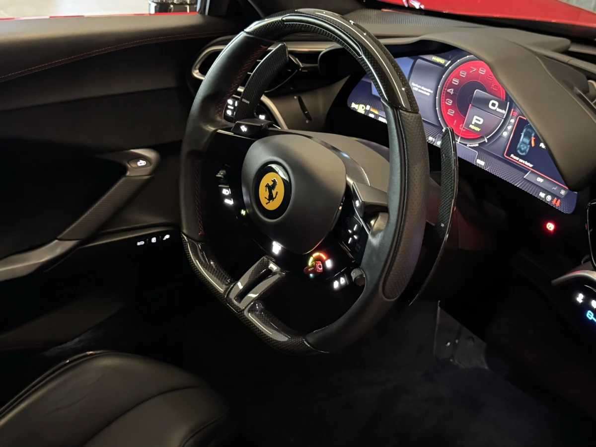 Ferrari 296 GTB — foto 11