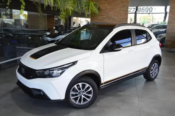 FIAT ARGO 1.3 FIREFLY FLEX TREKKING MANUAL