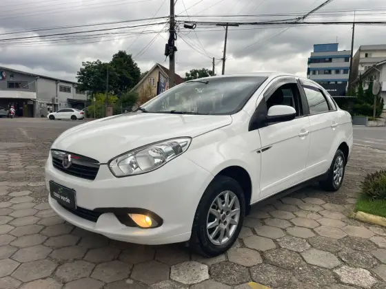 FIAT SIENA 1.4 MPI EL 8V FLEX 4P MANUAL FIAT SIENA 1.4 MPI EL 8V FLEX 4P MANUAL