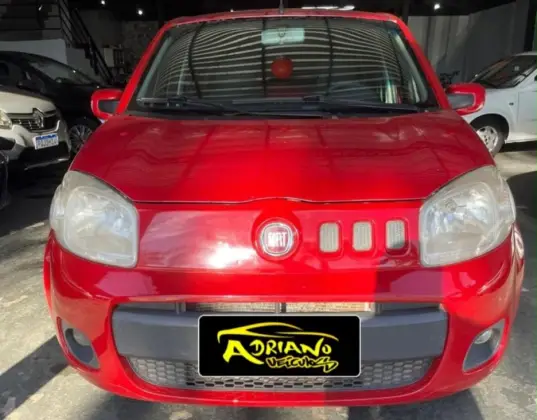 FIAT UNO 1.0 VIVACE 8V FLEX 4P MANUAL FIAT UNO 1.0 VIVACE 8V FLEX 4P MANUAL