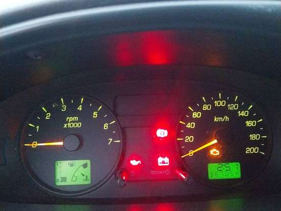 FORD-COURIER-1.6 MPI L 8V FLEX 2P MANUAL FORD-COURIER-2009