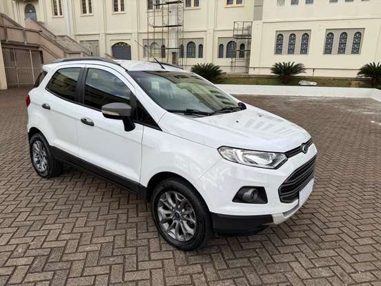 FORD-ECOSPORT-2015