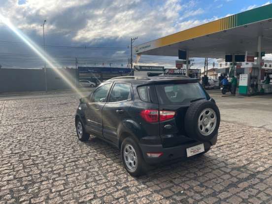 FORD-ECOSPORT-2012