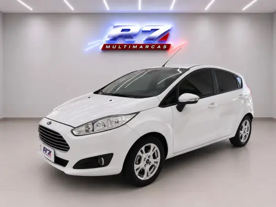 FORD FIESTA 1.6 SE HATCH 16V FLEX 4P POWERSHIFT FORD FIESTA 1.6 SE HATCH 16V FLEX 4P POWERSHIFT