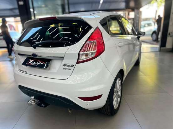 FORD-FIESTA-2018