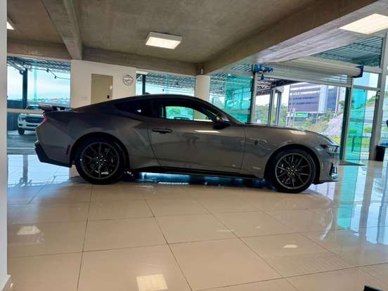 FORD-MUSTANG-5.0 V8 GASOLINA DARK HORSE SELECTSHIFT FORD-MUSTANG-2025