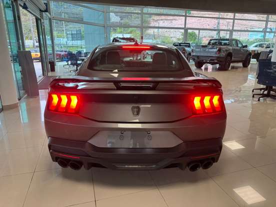 FORD-MUSTANG-5.0 V8 GASOLINA DARK HORSE SELECTSHIFT FORD-MUSTANG-2025