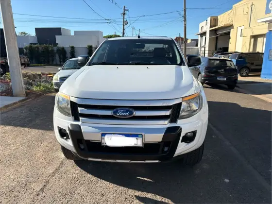 FORD RANGER 2.5 XLS 4X2 CS 16V FLEX 2P MANUAL FORD RANGER 2.5 XLS 4X2 CS 16V FLEX 2P MANUAL