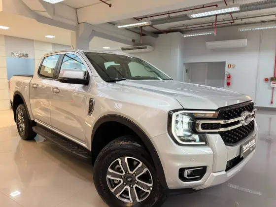 FORD RANGER 3.0 V6 TURBO DIESEL CD XLT 4X4 AUTOMÁTICO FORD RANGER 3.0 V6 TURBO DIESEL CD XLT 4X4 AUTOMÁTICO