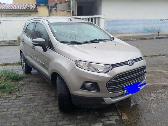FORD-ECOSPORT-2014