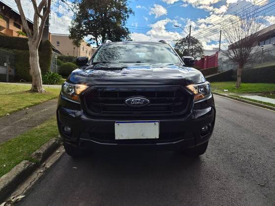 FORD RANGER 2.2 BLACK 4X2 CD 16V DIESEL 4P AUTOMÁTICO