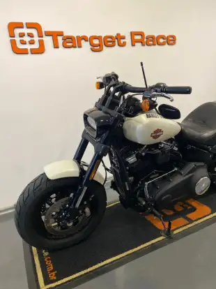 HARLEY-DAVIDSON-SOFTAIL FAT BOB 107-2019