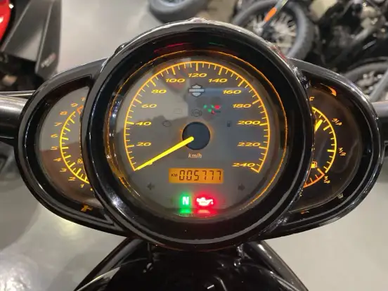 HARLEY-DAVIDSON-V ROD NIGHT ROD ESPECIAL HARLEY-DAVIDSON-V ROD NIGHT ROD ESPECIAL-2015