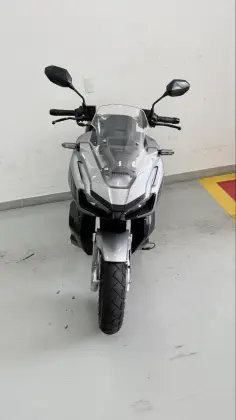 HONDA ADV 