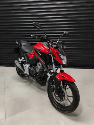 HONDA CB 300F TWISTER ABS HONDA CB 300F TWISTER ABS